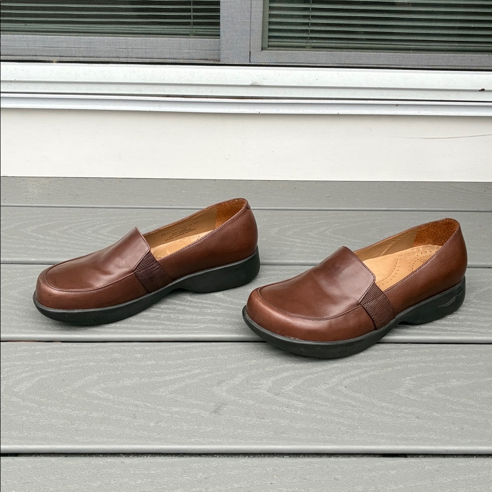 Dansko Dorie Leather Comfort Loafer Slip On Brown Size EU 37 US 6.5-7 - Picture 11 of 13